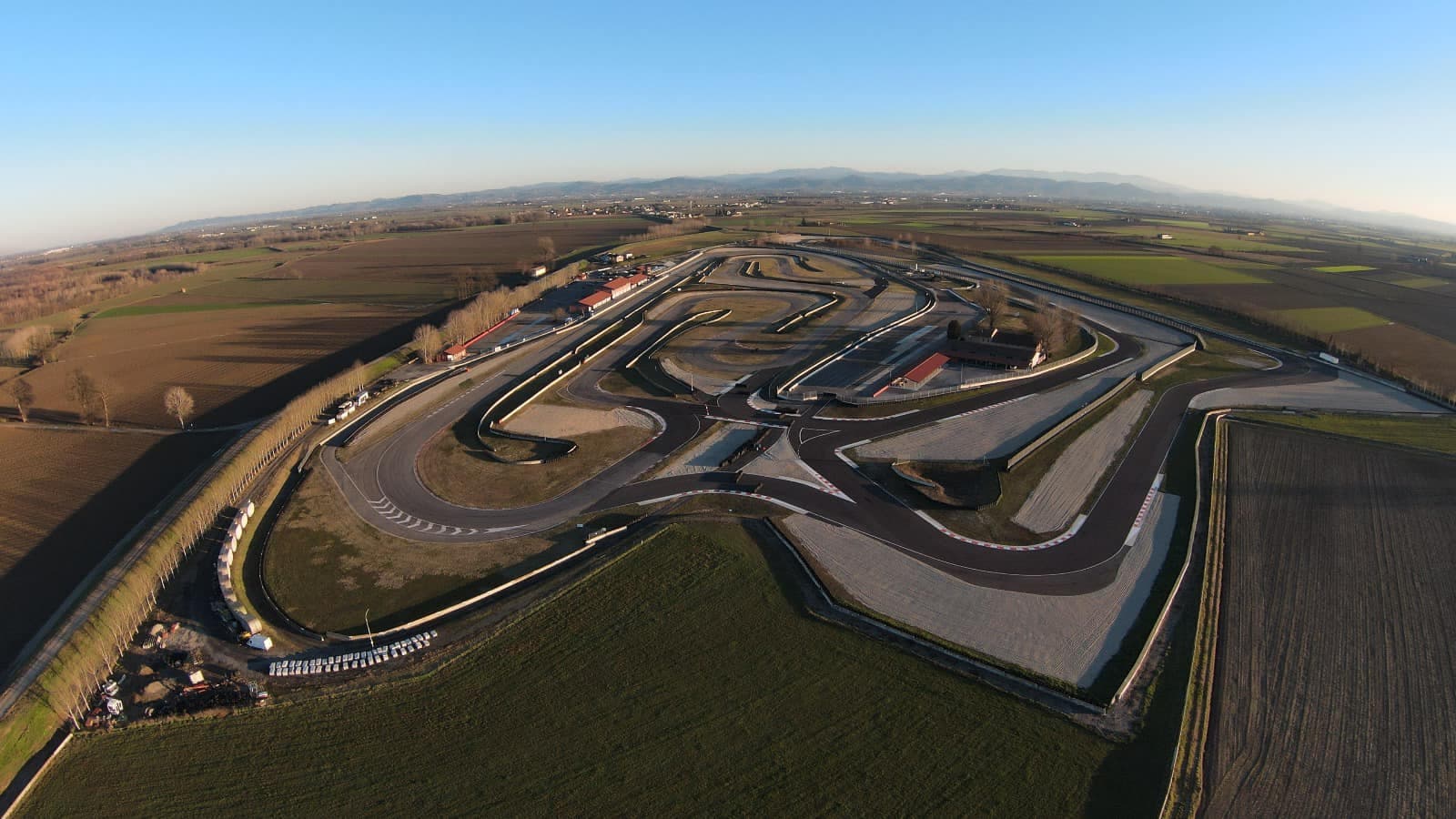 Circuit Autodromo Tazio Nuvolari à Cervesina (IT)